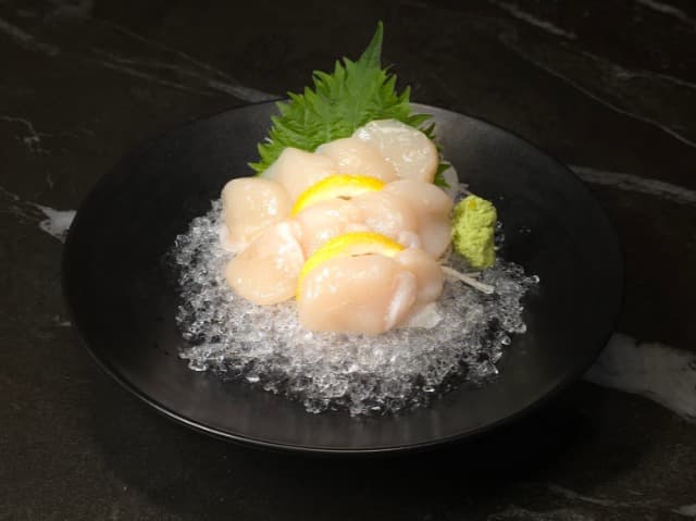 Scallop Sashimi